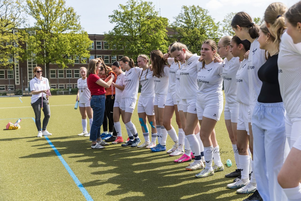 Bild 56 - wBJ SC Alstertal-Langenhorn - Rissener SV : Ergebnis: 9:0